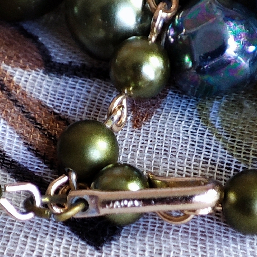 4 Strand Vintage Signed Japan Faux Olive Pearls Glass Oil Slick Clear Necklace - Picture 11 of 11